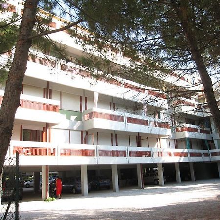 Appartamento Pineta Marina Grado Bagian luar foto